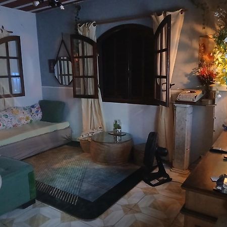 Hostel Em Itaipuacu Proximo A Praia E Terminal Da Rua 01 Marica Bagian luar foto