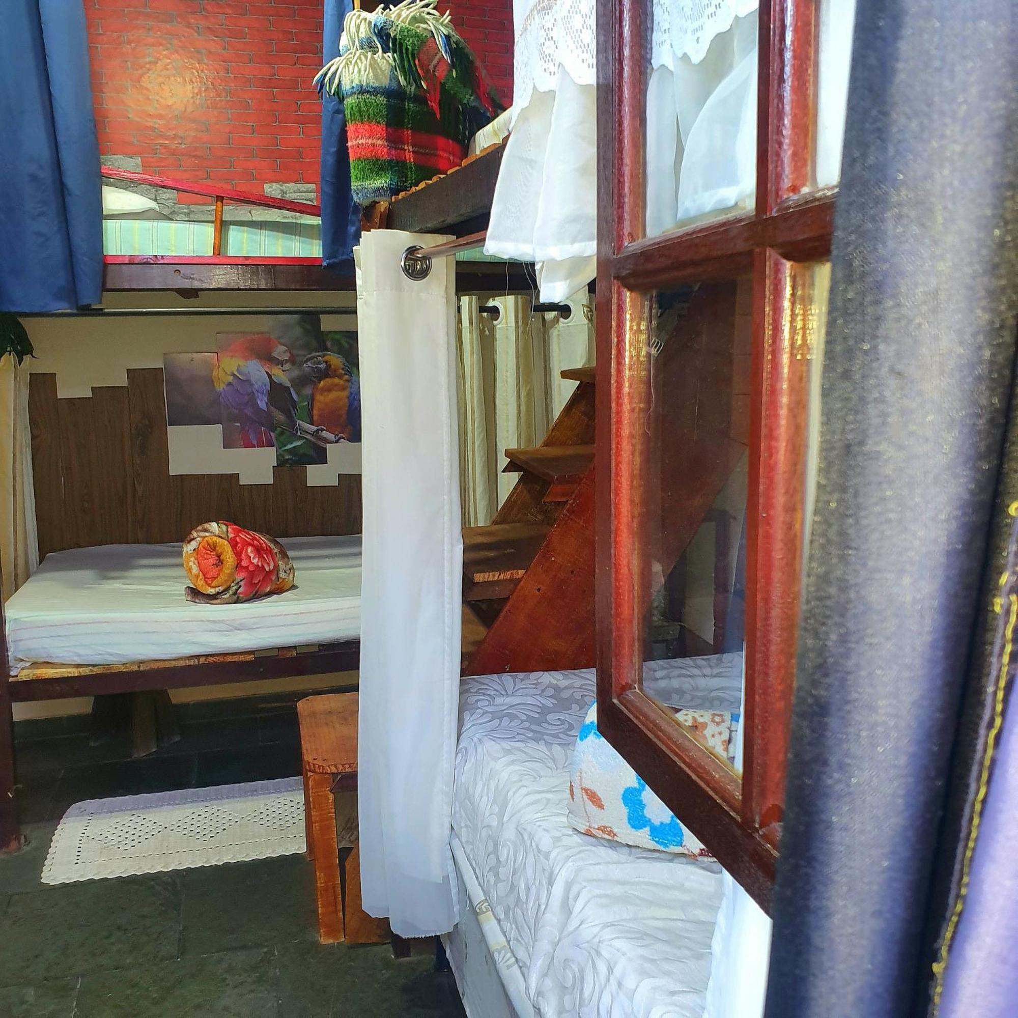 Hostel Em Itaipuacu Proximo A Praia E Terminal Da Rua 01 Marica Bagian luar foto