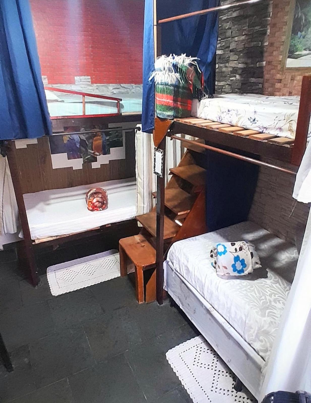 Hostel Em Itaipuacu Proximo A Praia E Terminal Da Rua 01 Marica Bagian luar foto