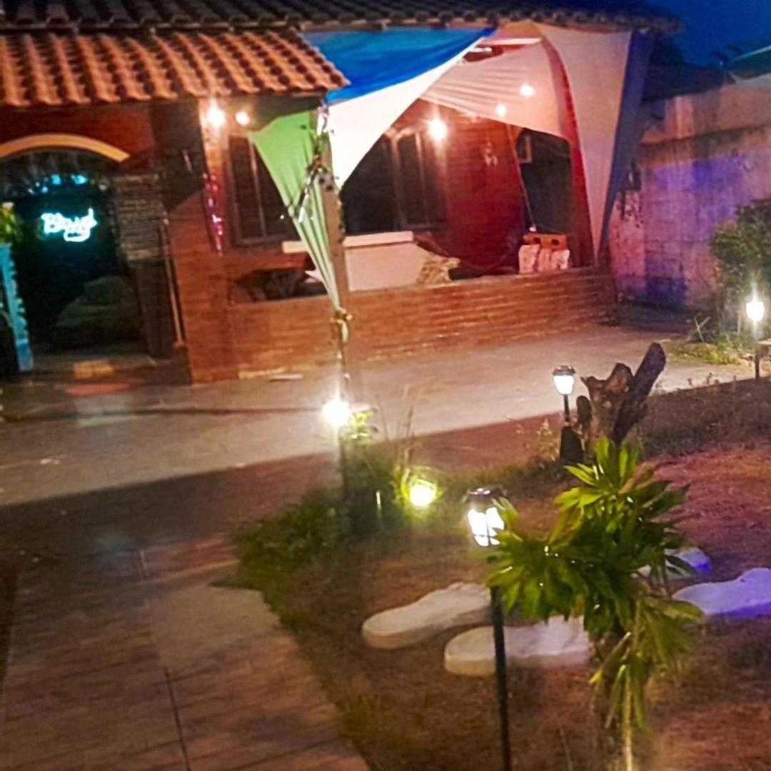 Hostel Em Itaipuacu Proximo A Praia E Terminal Da Rua 01 Marica Bagian luar foto